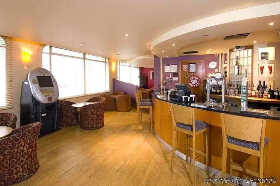 Premier Inn Manchester City Centre Bagian luar foto